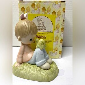 Precious Moments "Love Is Kind" 1998 Limited Edition